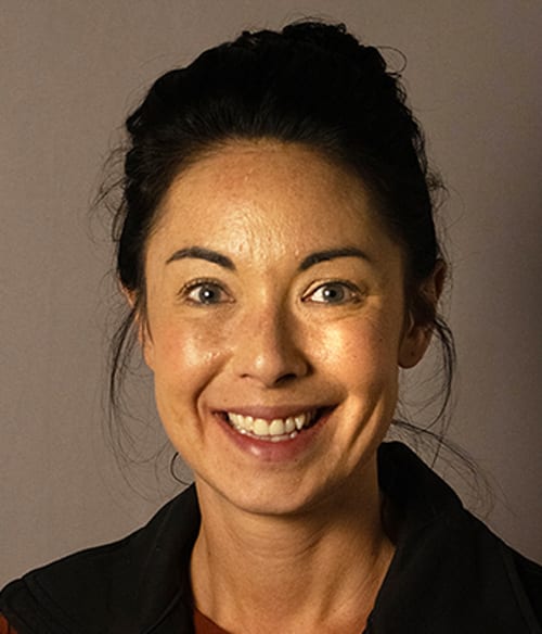 Dr. Alex Pyuen, Englewood Veterinary Oncologist