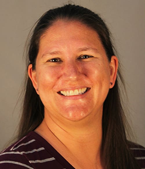 Dr. Elizabeth Groth, Englewood Veterinarian