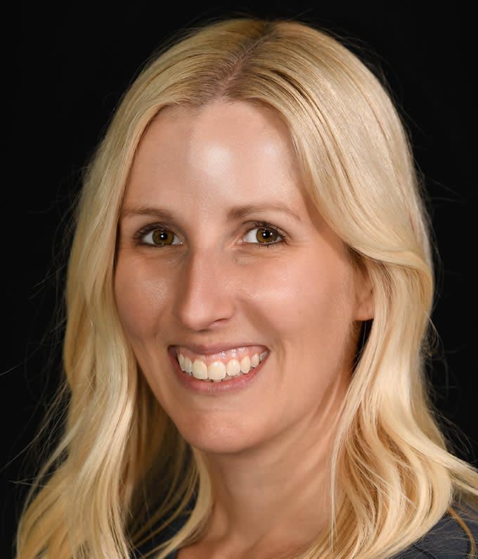 Meet Dr. Christine Fox, Englewood Veterinarian