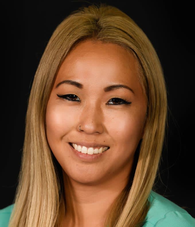 Dr. Eurie Han, Englewood Veterinarian